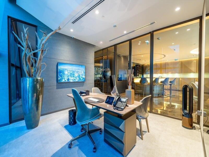 High End Finishing | Exclusive | Vacant