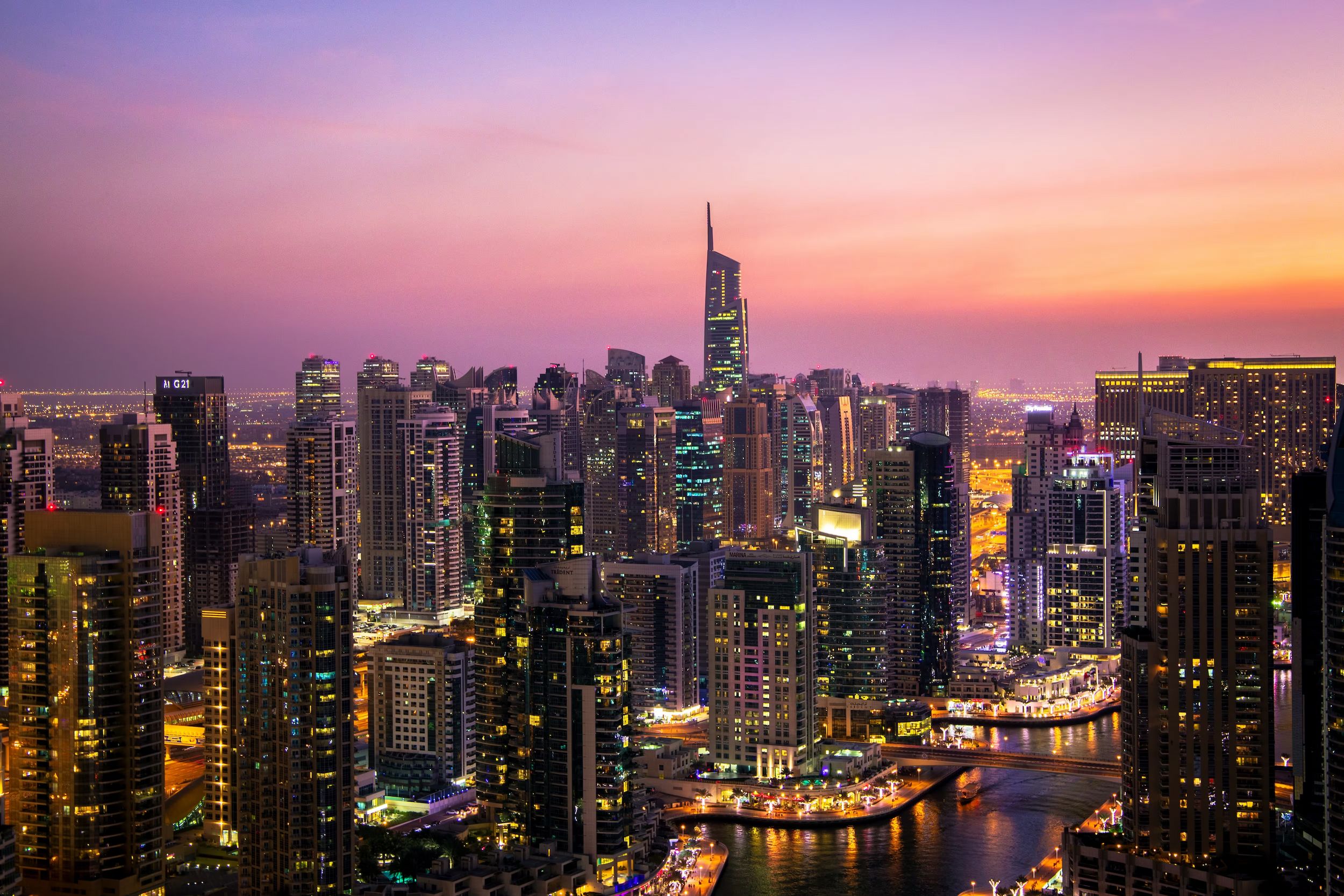 Dubai Marina gallery image 1