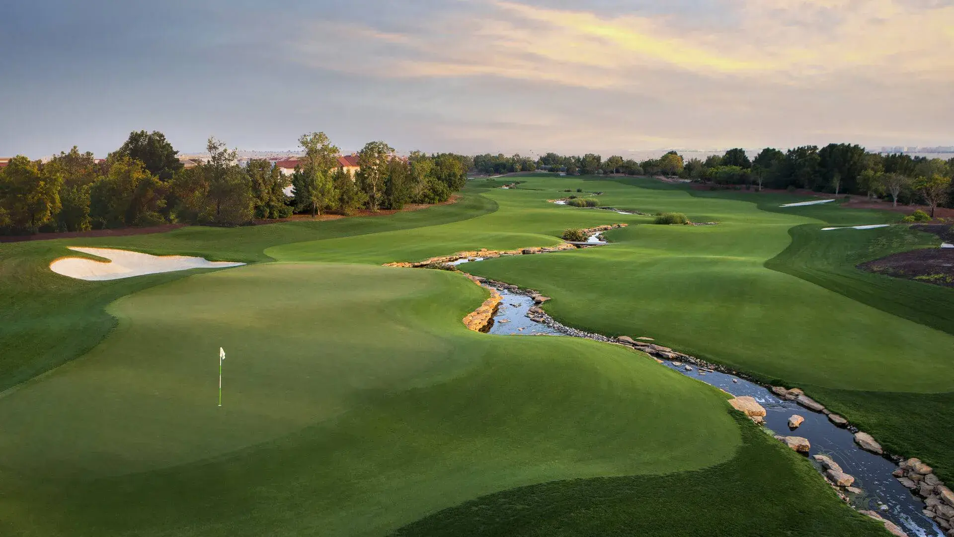 Jumeirah Golf Estates gallery image 7
