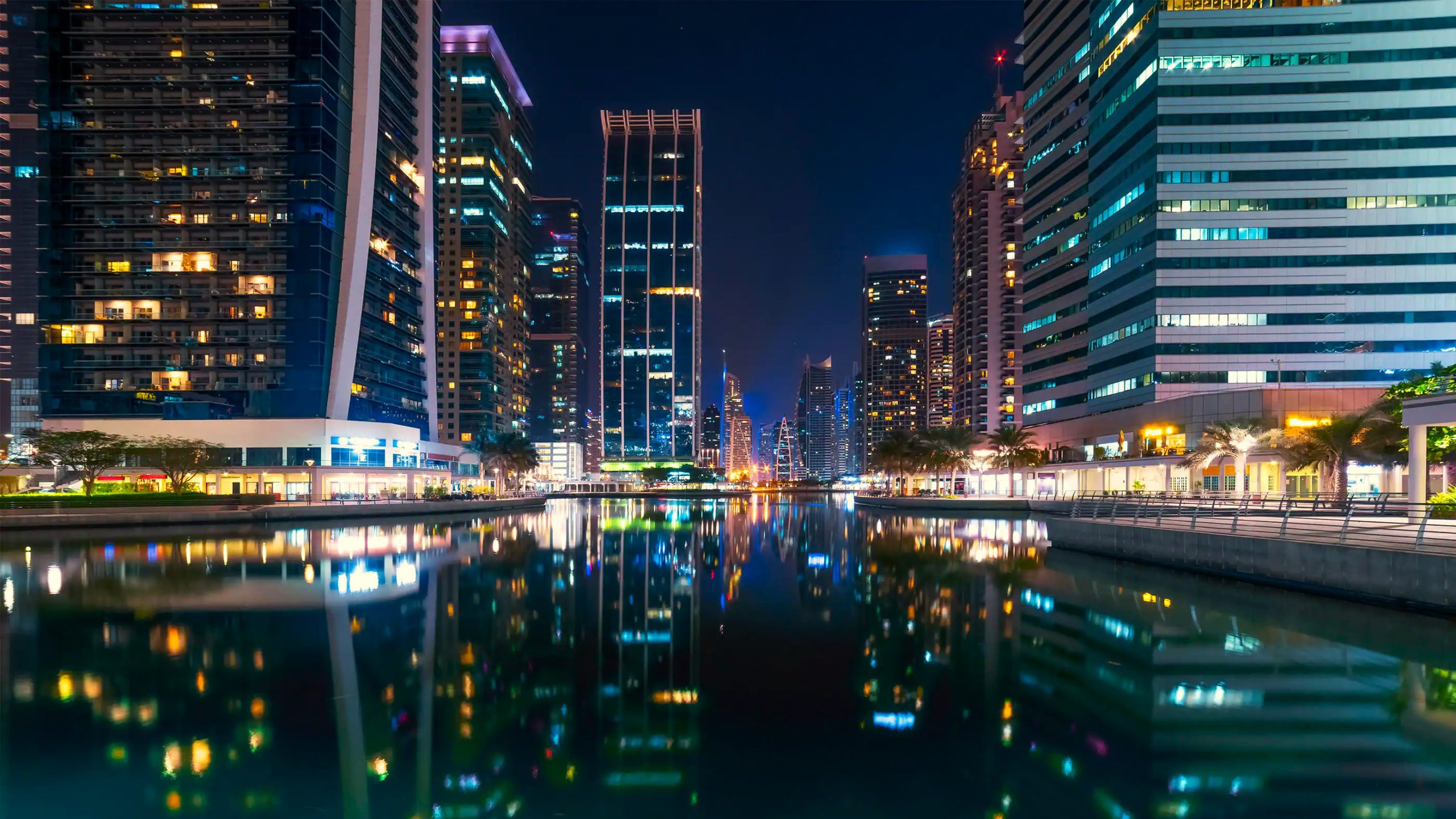 Jumeirah Lakes Towers gallery image 14