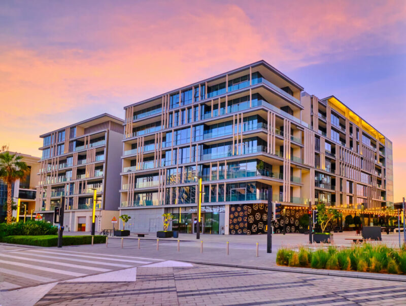 Apartment building